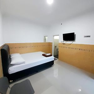 Kamar double anggaran